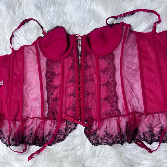 La vie en rose red/black mesh lingerie corset size 36C - Picture 4 of 5